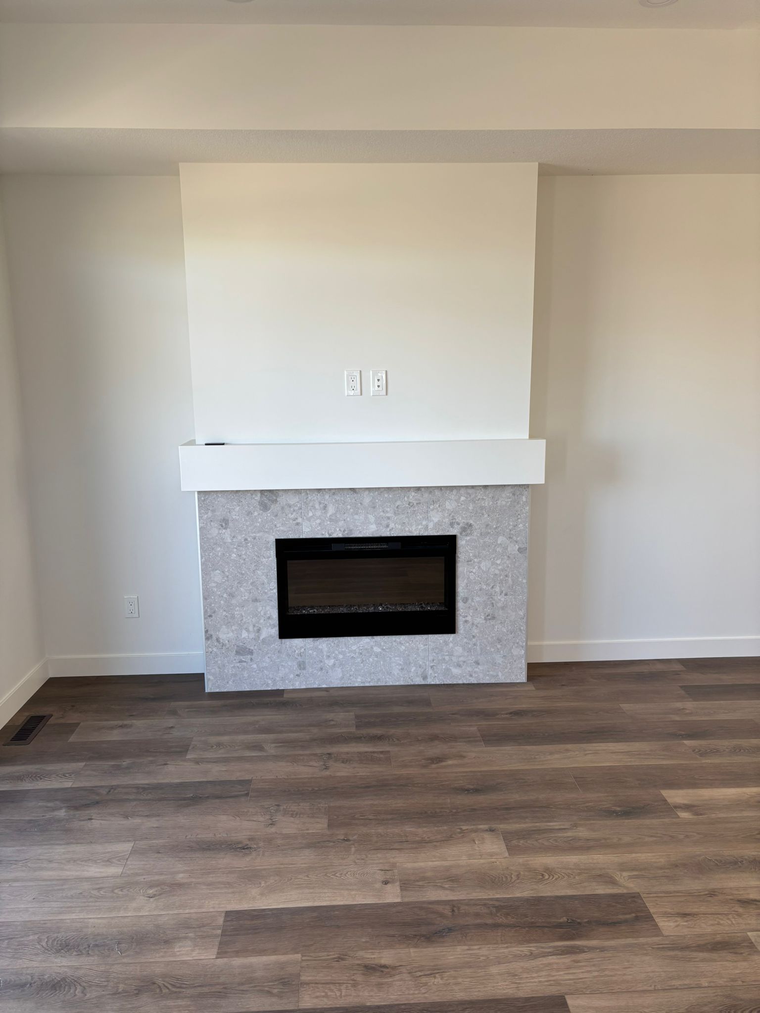 WhatsApp Image 2025-11-11 at 10.41.47 PM (1)